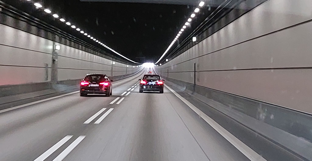 Tunnel