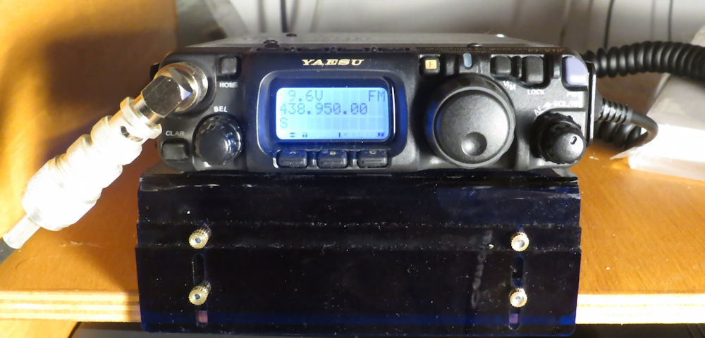 Yaesu 818